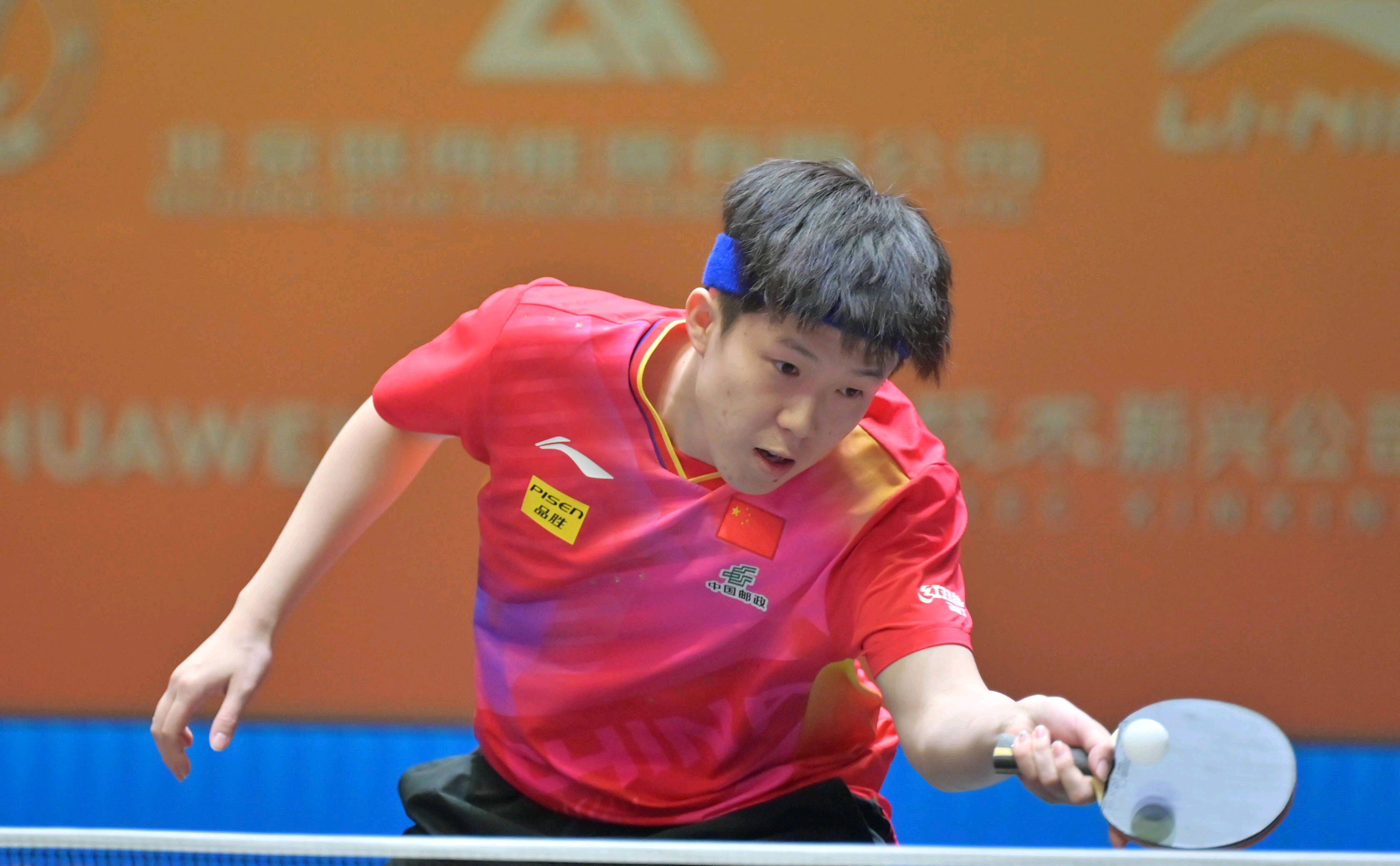 他带来更多 他带来更多