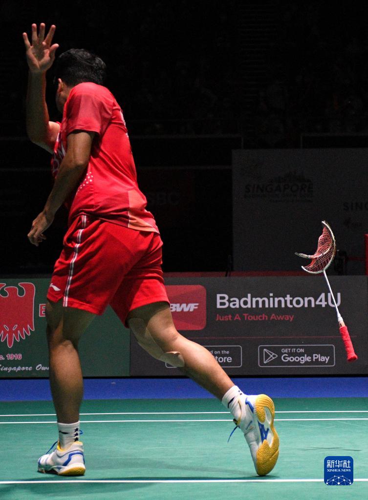 反击再入两 反击再入两